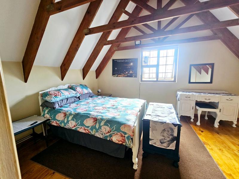 4 Bedroom Property for Sale in Vakansieplaas Western Cape